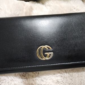 Black GUCCI Wallet with COA